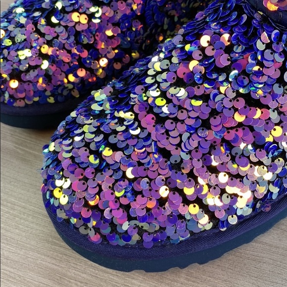 🍃UGG🍃 UGG Classic Mini Stellar Sequin Boots In Black BOOT - Picture 10 of 14